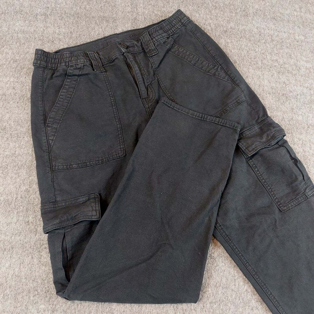 American Eagle Mid Rise Stretch Cargo Pants Women's 6 Short (Fit 29x27.5) Black